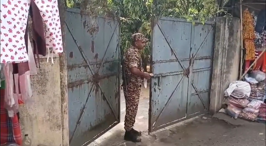धनबाद रजिस्टार के सरकारी आवास में ईडी की टीम ने दी दबिश, जमीन को गलत तरीके से रजिस्ट्री करने का है रजिस्टार पर आरोप